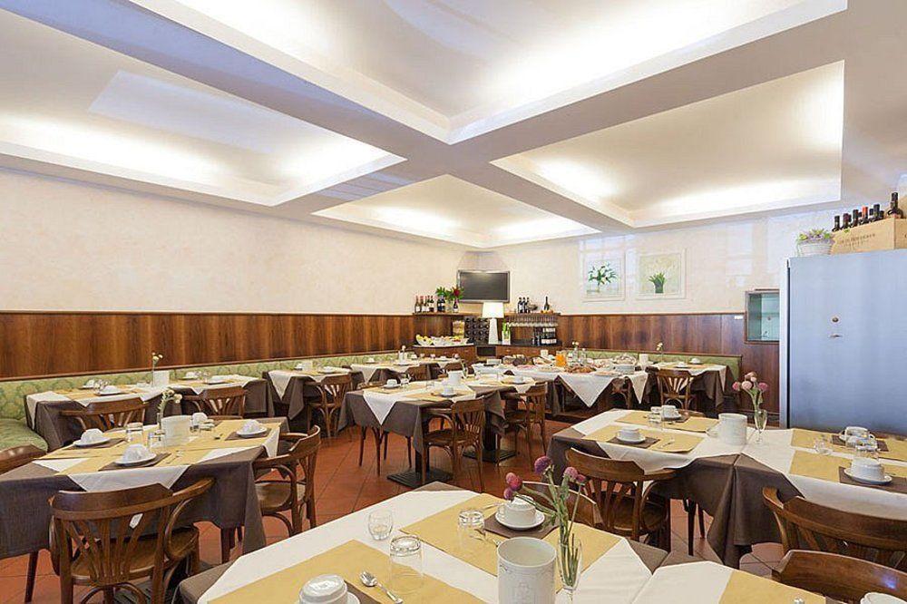 Albergo Ristorante Il Ponte Кастильоне-деи-Пеполи Экстерьер фото